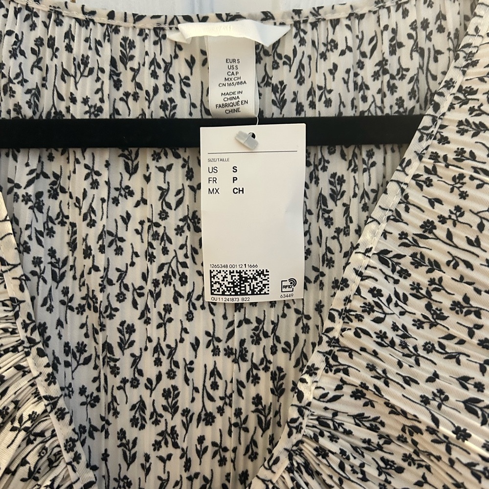 H&M Monochrome Floral Mini Dress